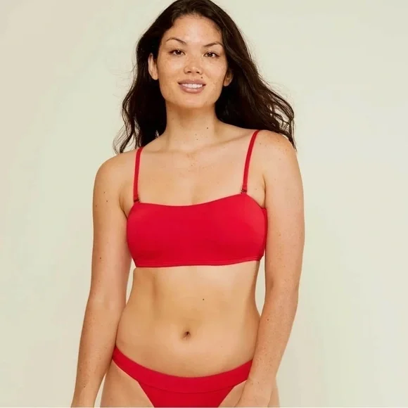 ANDIE The Rio Top In Cherry Red - Picture 1 of 4